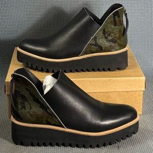 ALL BLACK Women's Flatform Jungle Tread Shootie Boots Camo Print Sz 10 US 41 EU